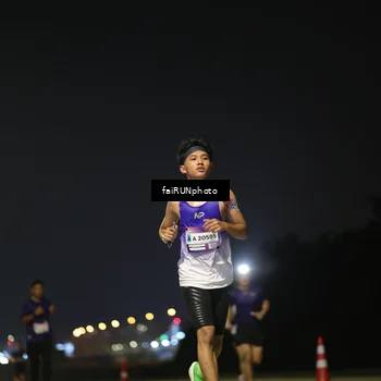 Runner Photo 7318468