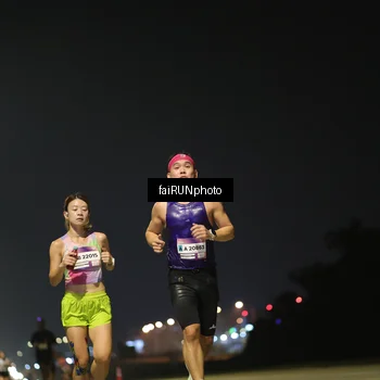 Runner Photo 7318480
