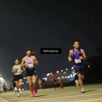 Runner Photo 7318512