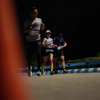 Runner Photo 7318529