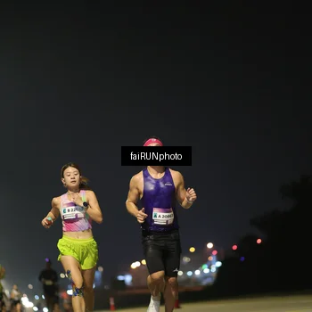 Runner Photo 7318536