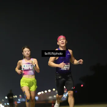 Runner Photo 7318537