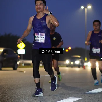 Runner Photo 7318544