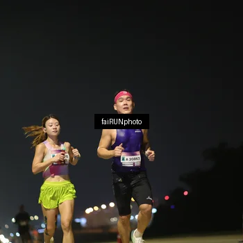 Runner Photo 7318545