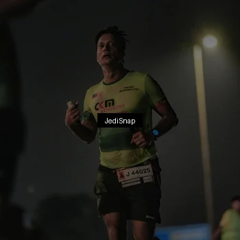Runner Photo 7318547