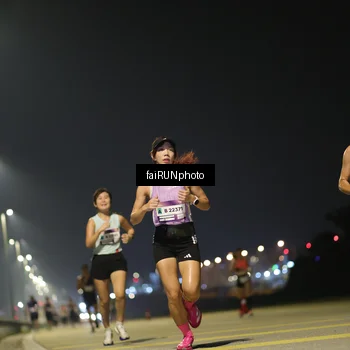 Runner Photo 7318548