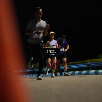 Runner Photo 7318550