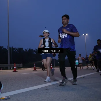 Runner Photo 7318570