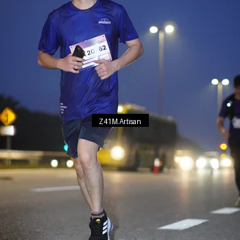 Runner Photo 7318571
