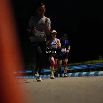 Runner Photo 7318573