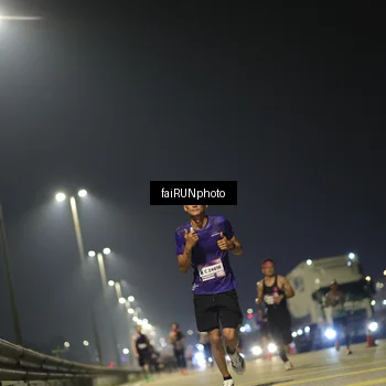 Runner Photo 7318584