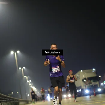 Runner Photo 7318588