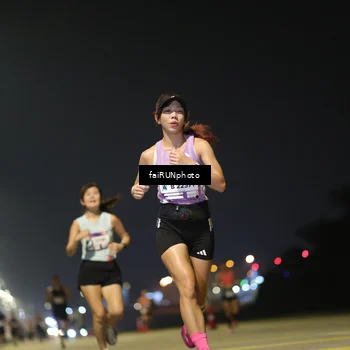 Runner Photo 7318590