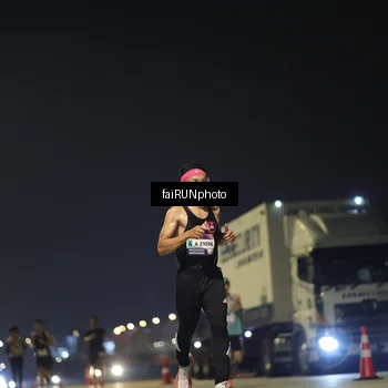 Runner Photo 7318598