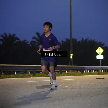 Runner Photo 7318608
