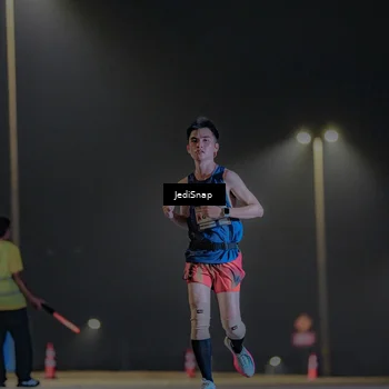 Runner Photo 7318623