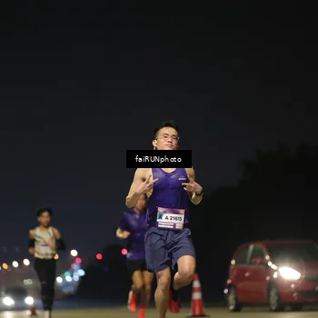 Runner Photo 7318624