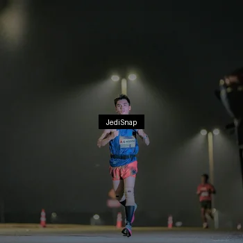 Runner Photo 7318635