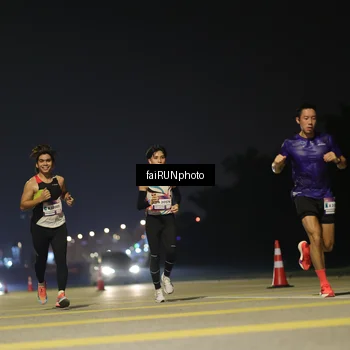 Runner Photo 7318637