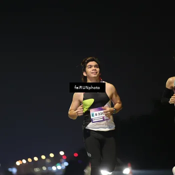 Runner Photo 7318646