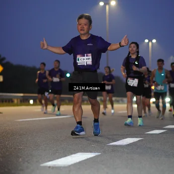 Runner Photo 7318667
