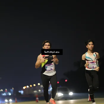 Runner Photo 7318671
