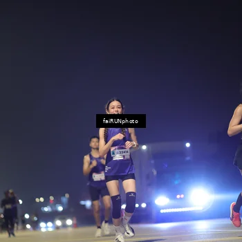 Runner Photo 7318674