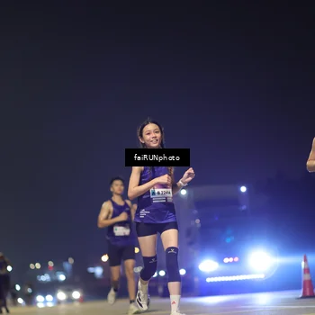 Runner Photo 7318676
