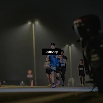 Runner Photo 7318698