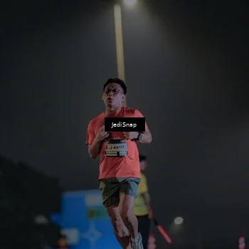 Runner Photo 7318710