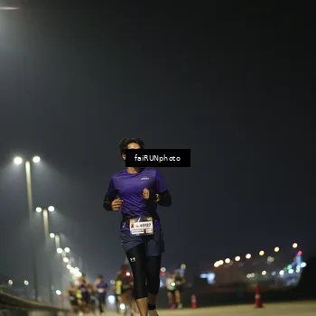 Runner Photo 7318711