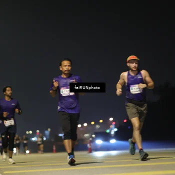 Runner Photo 7318712