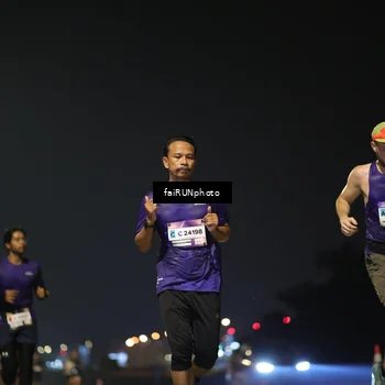 Runner Photo 7318714