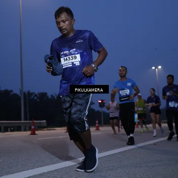 Runner Photo 7318724