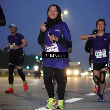 Runner Photo 7318731