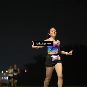 Runner Photo 7318732