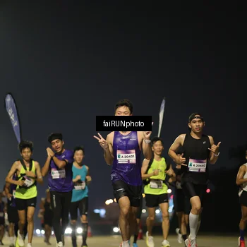 Runner Photo 7318740