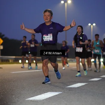 Runner Photo 7318746