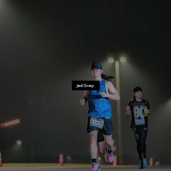 Runner Photo 7318766