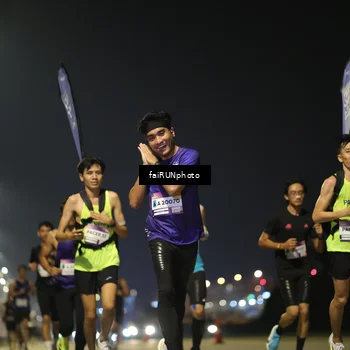 Runner Photo 7318768