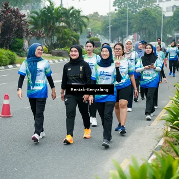 Runner Photo 7318775