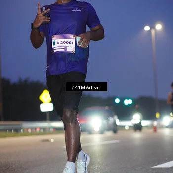 Runner Photo 7318791
