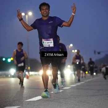 Runner Photo 7318810