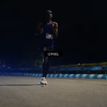 Runner Photo 7318817