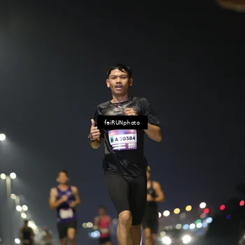 Runner Photo 7318829