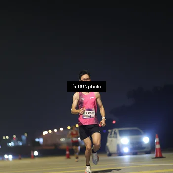 Runner Photo 7318841