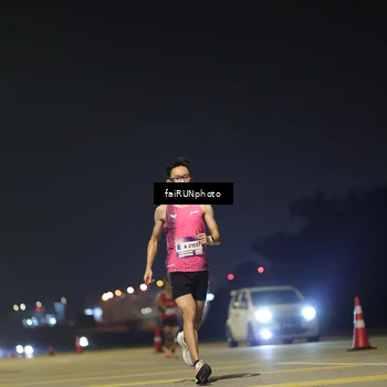 Runner Photo 7318869