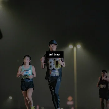 Runner Photo 7318876