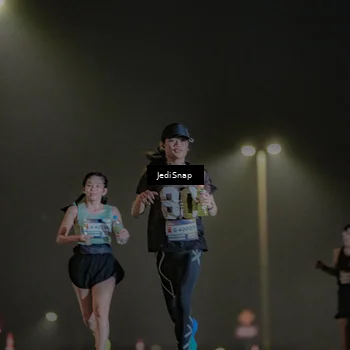 Runner Photo 7318889
