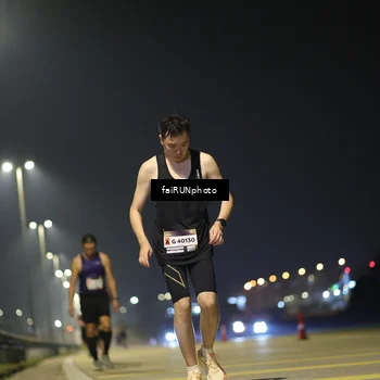 Runner Photo 7318894